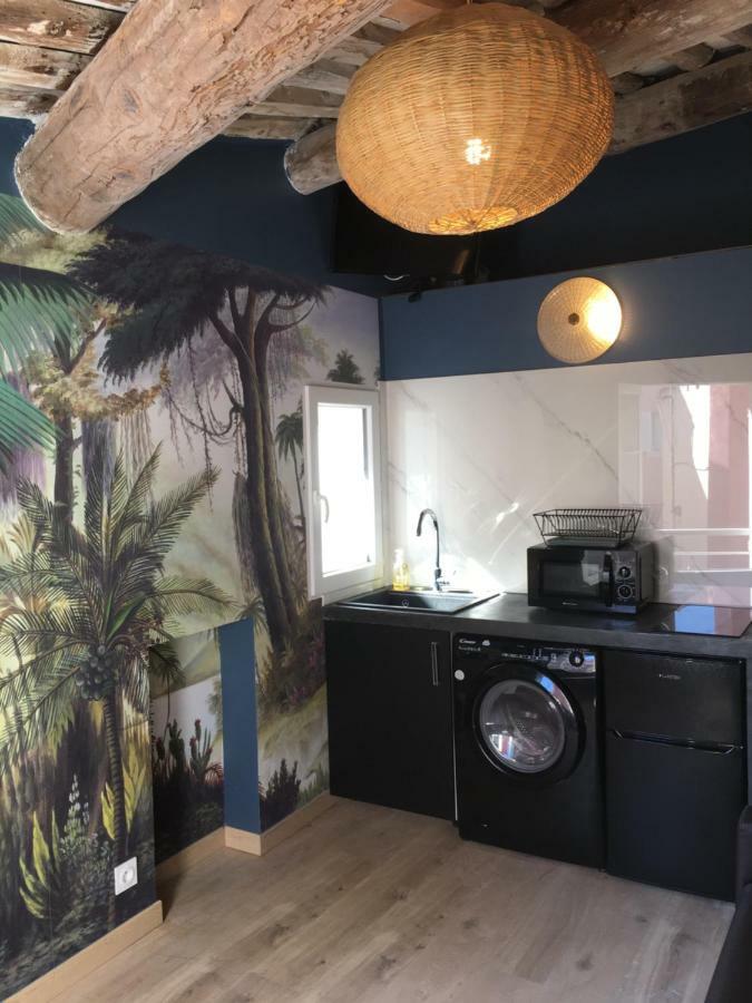 appartement cosy à 10 mètres du port de Cassis Esterno foto